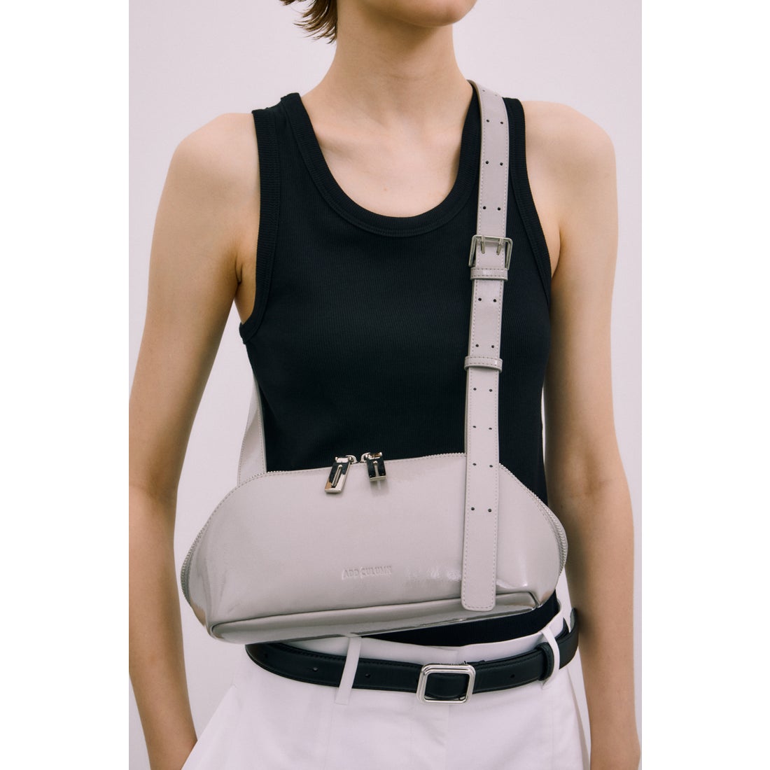 アドカラム ADD CULUMN FIGRE BODYBAG ENAMEL （Gray） -ファッション