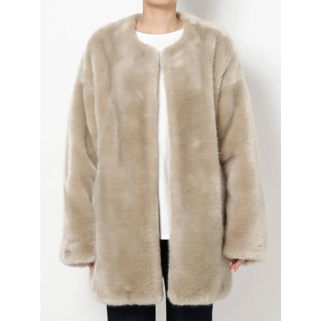 Ungrid フェイクファーコート（ライトグレー） -靴＆ファッション通販