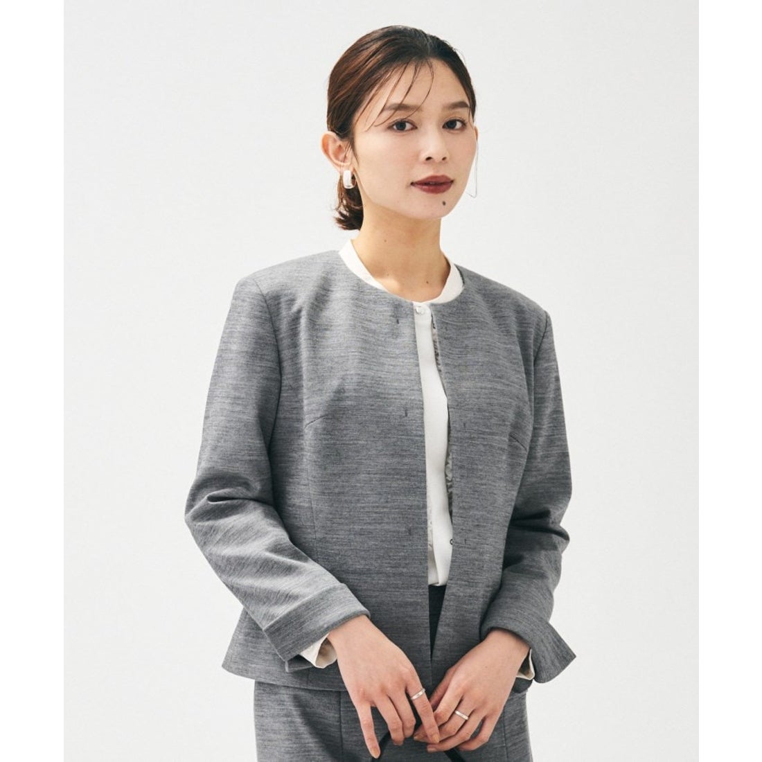 アンタイトル UNTITLED 【洗えるスーツ／ストレッチ】ウール混ジャージ