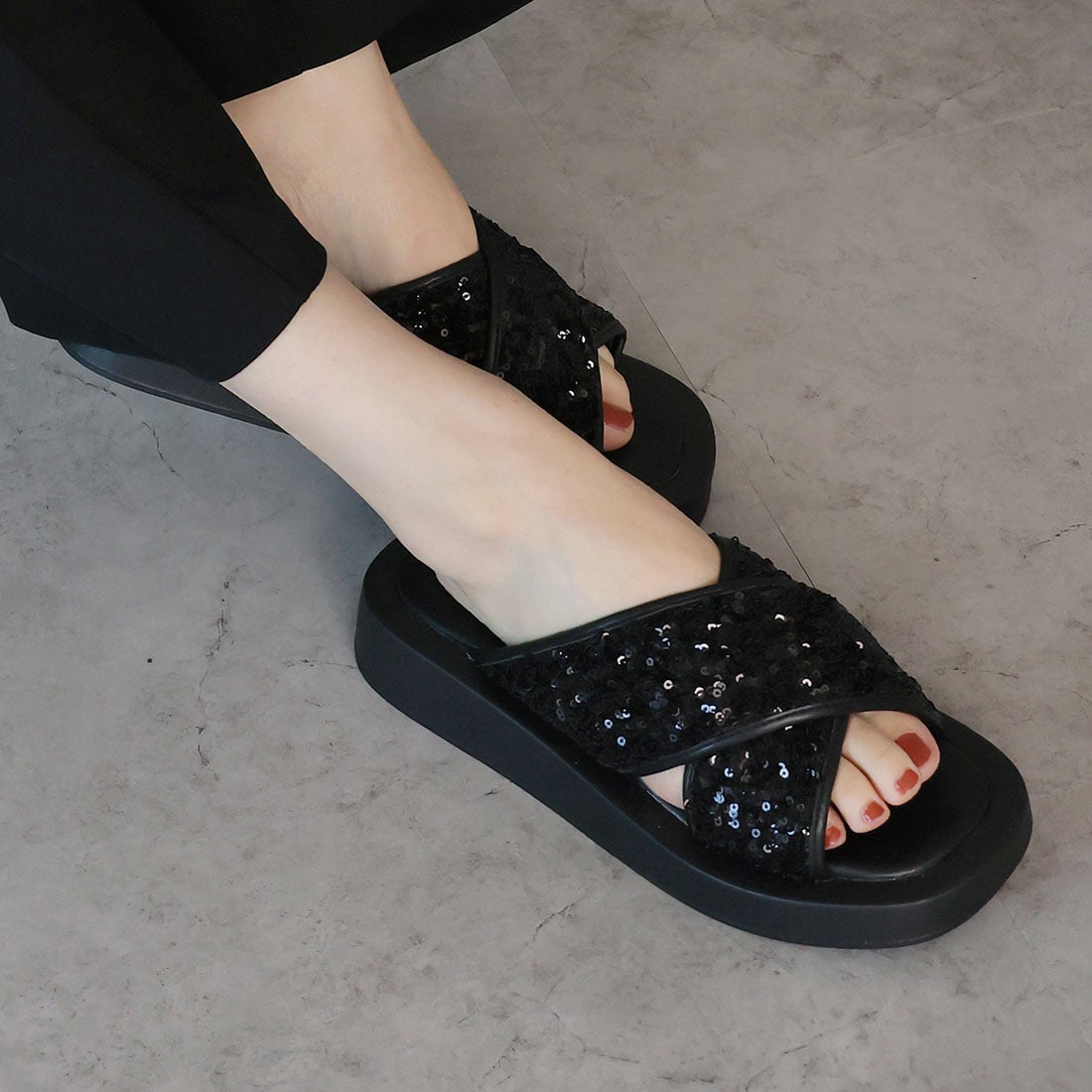 ヴィヴィアン VIVIAN 厚底スパンコールクロスバンドサンダル