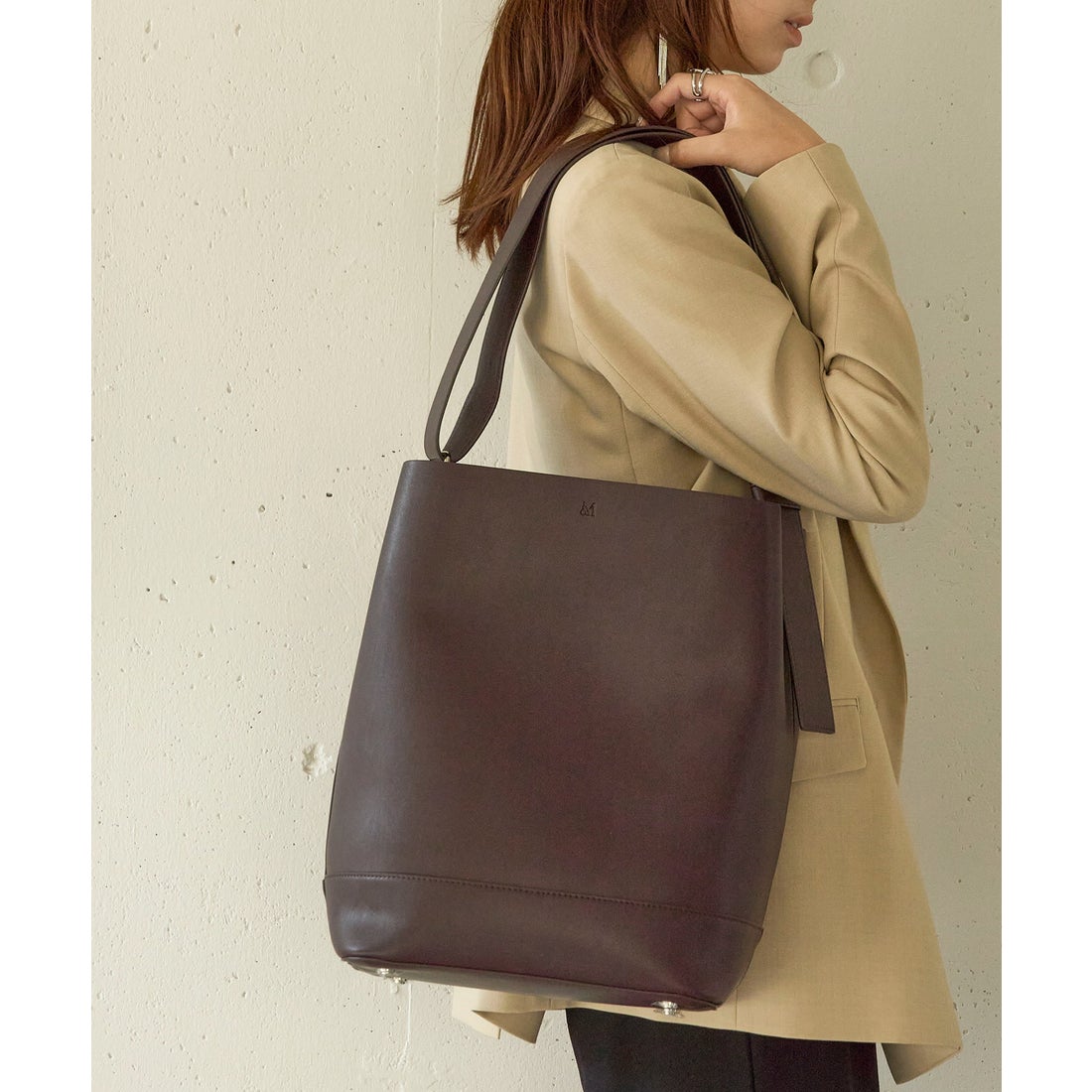 アンドミューク &MyuQ JUNO A4収納可 ショルダーバッグ シンプル 大人