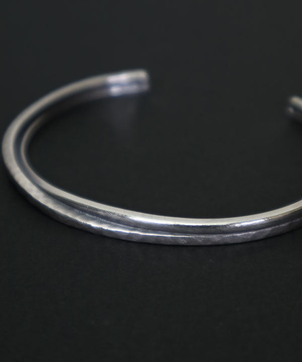 Atease アティース TATAKI CROSS バングル - SE7EN