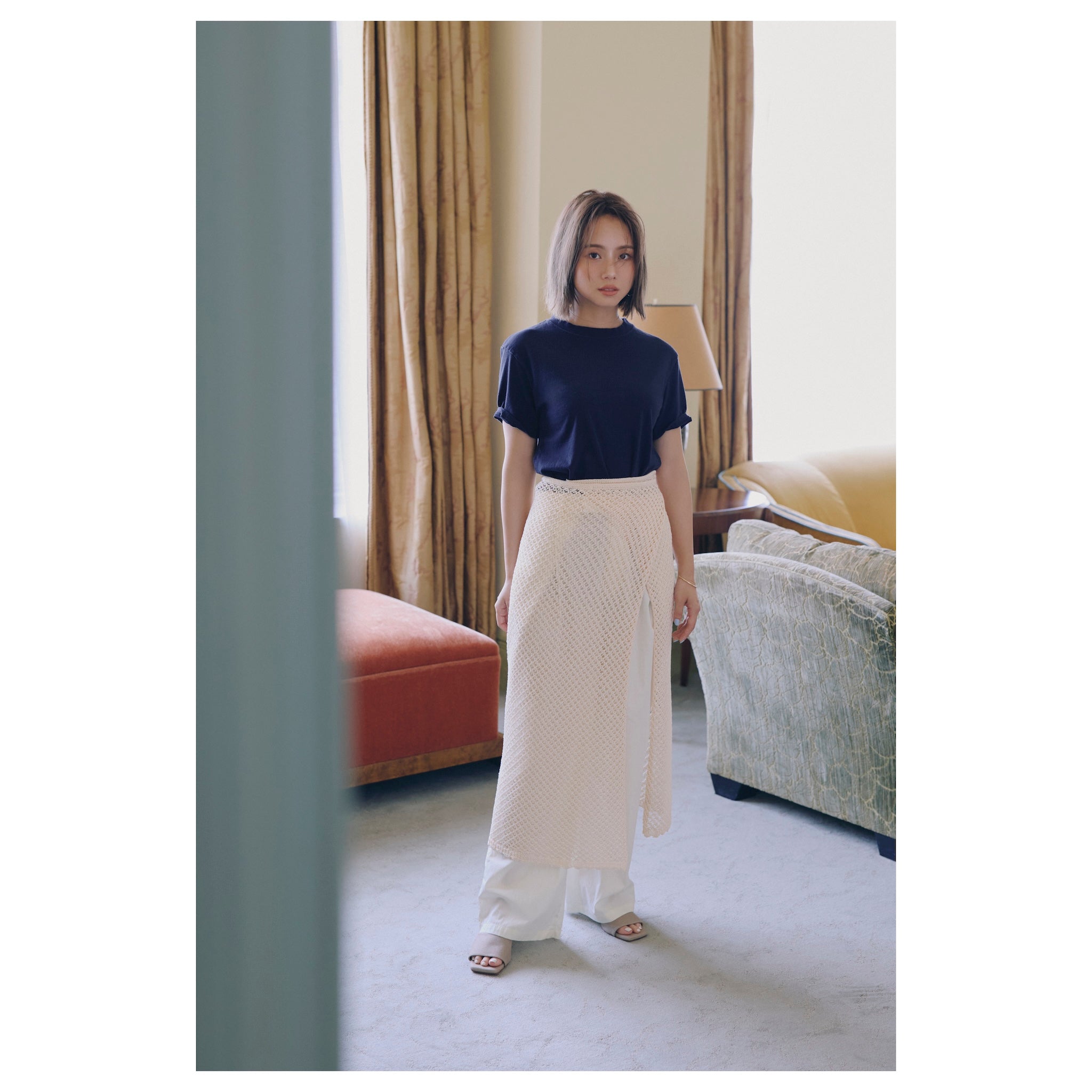 collab ナイロンtuckストレートパンツ