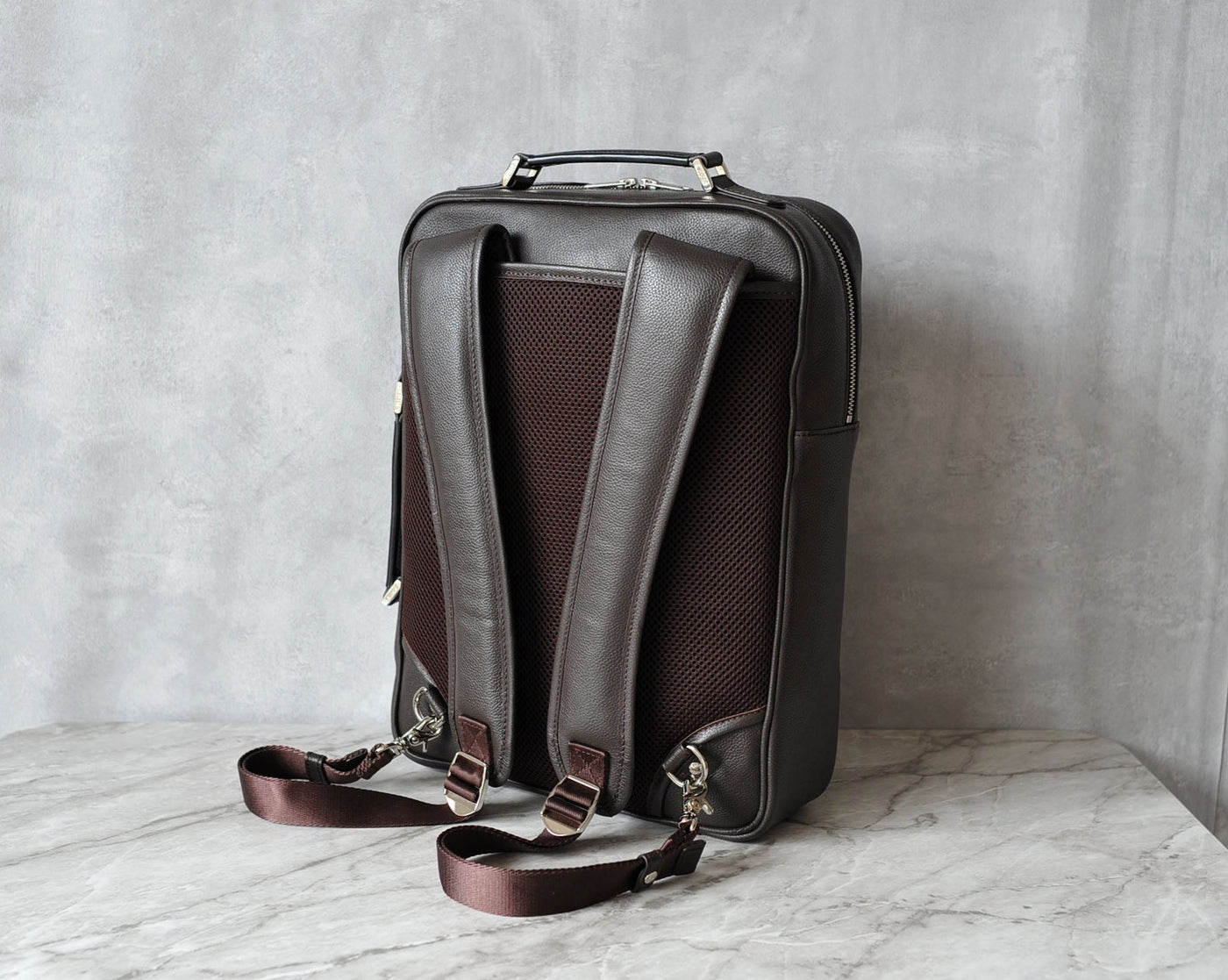 EDGE】コンビレザー 3WAY スクエアバックパック SKB-EG06 – SEEKER