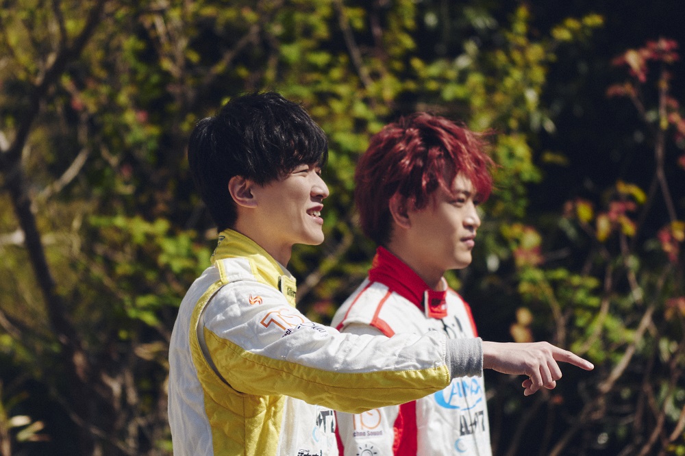 声グラ限定】声優業界初のレーシングチーム「VART」の若手コンビ・石川