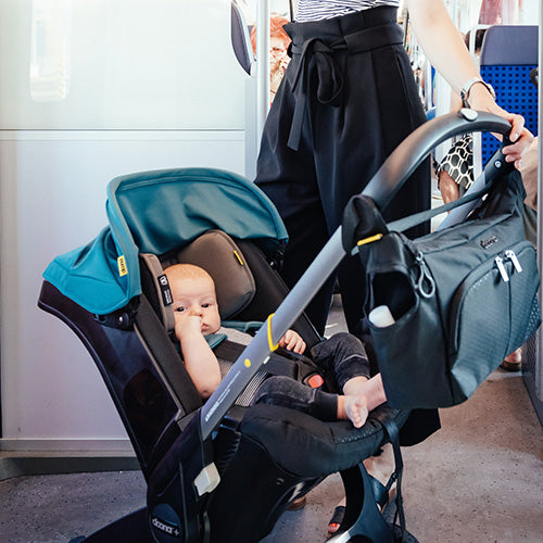 doona（ドゥーナ）｜チャイルドシートと兼用できるベビーカー｜出産
