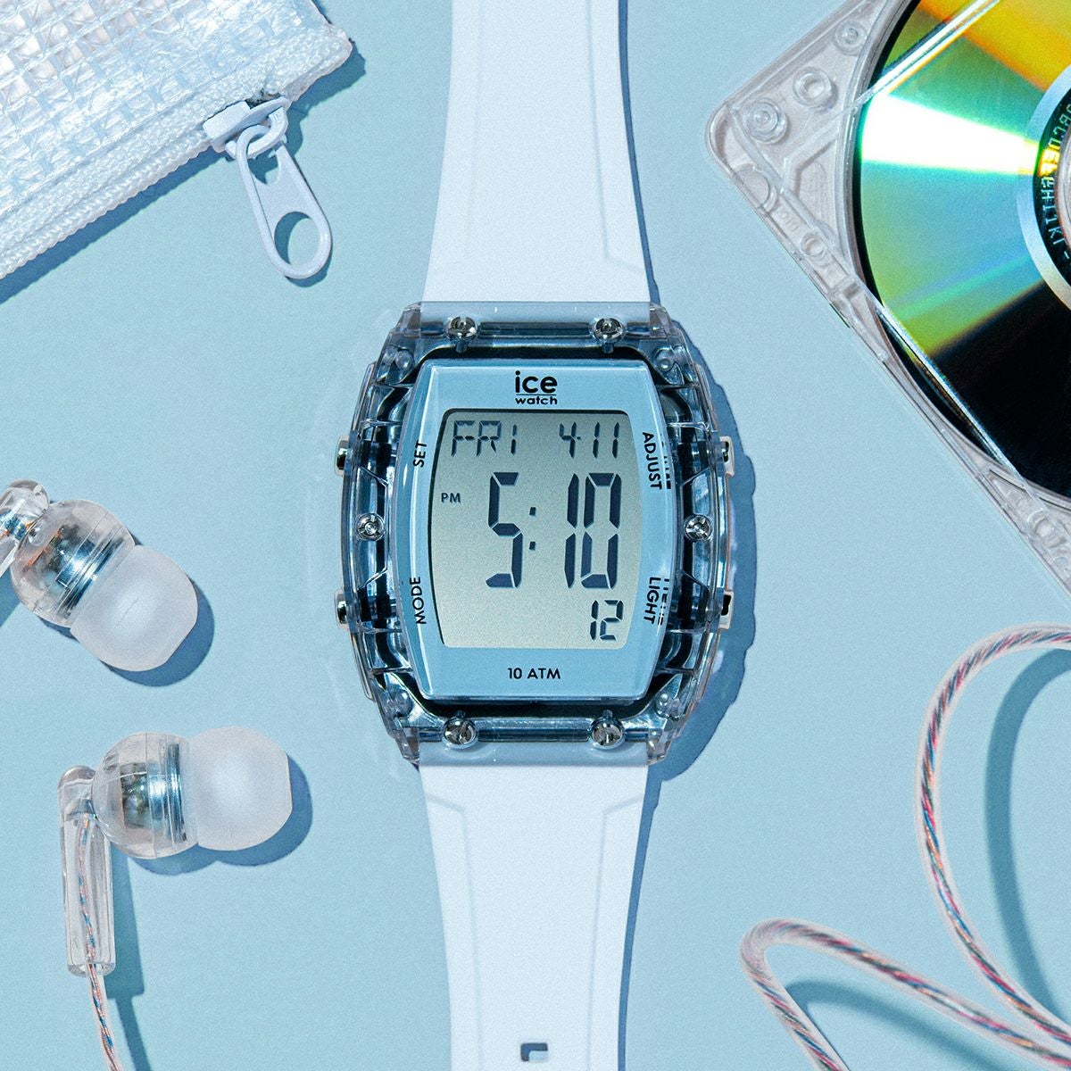 ICE-WATCH / アイスウォッチ ICE digit boliday ホワイト クリアブルー