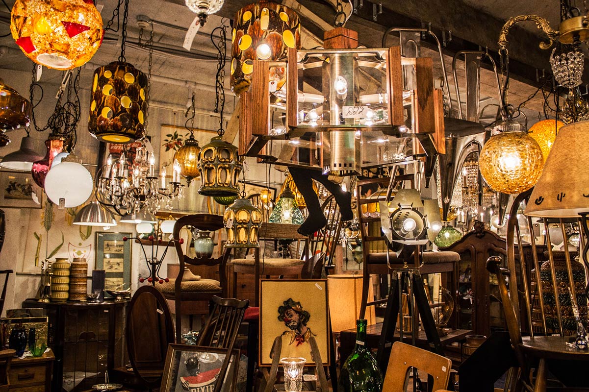 70B ANTIQUES｜京都・三条のアンティーク家具&ブロカント雑貨