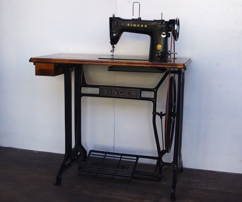 No.601 SINGER 188 シンガー製 職業用足踏みミシン：アンティーク