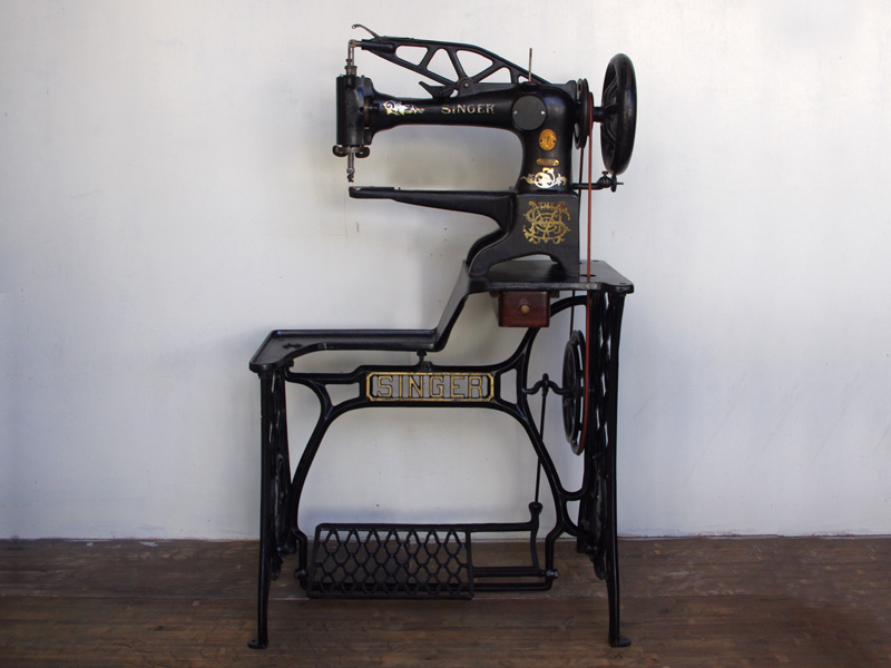 No.342 SINGER 29-4 シンガー製 八方 工業用足踏みミシン