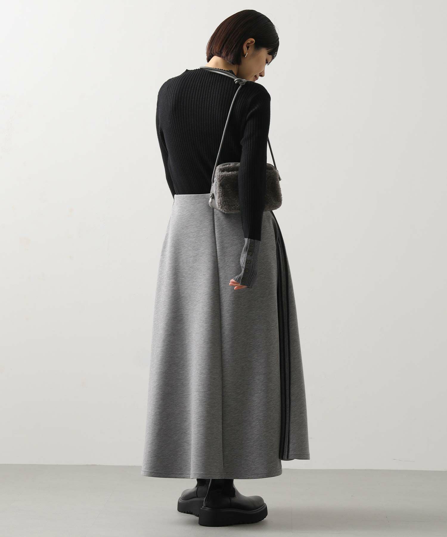 Gready Brilliantダンボールサイドラインフレアスカート | SEKIMIKI Online