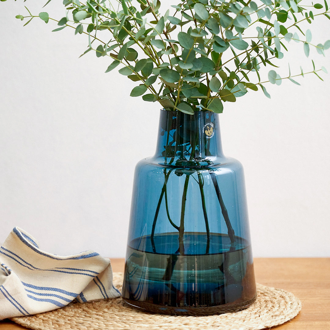 Flora ｜ デンマーク王室御用達ブランドの名作花器