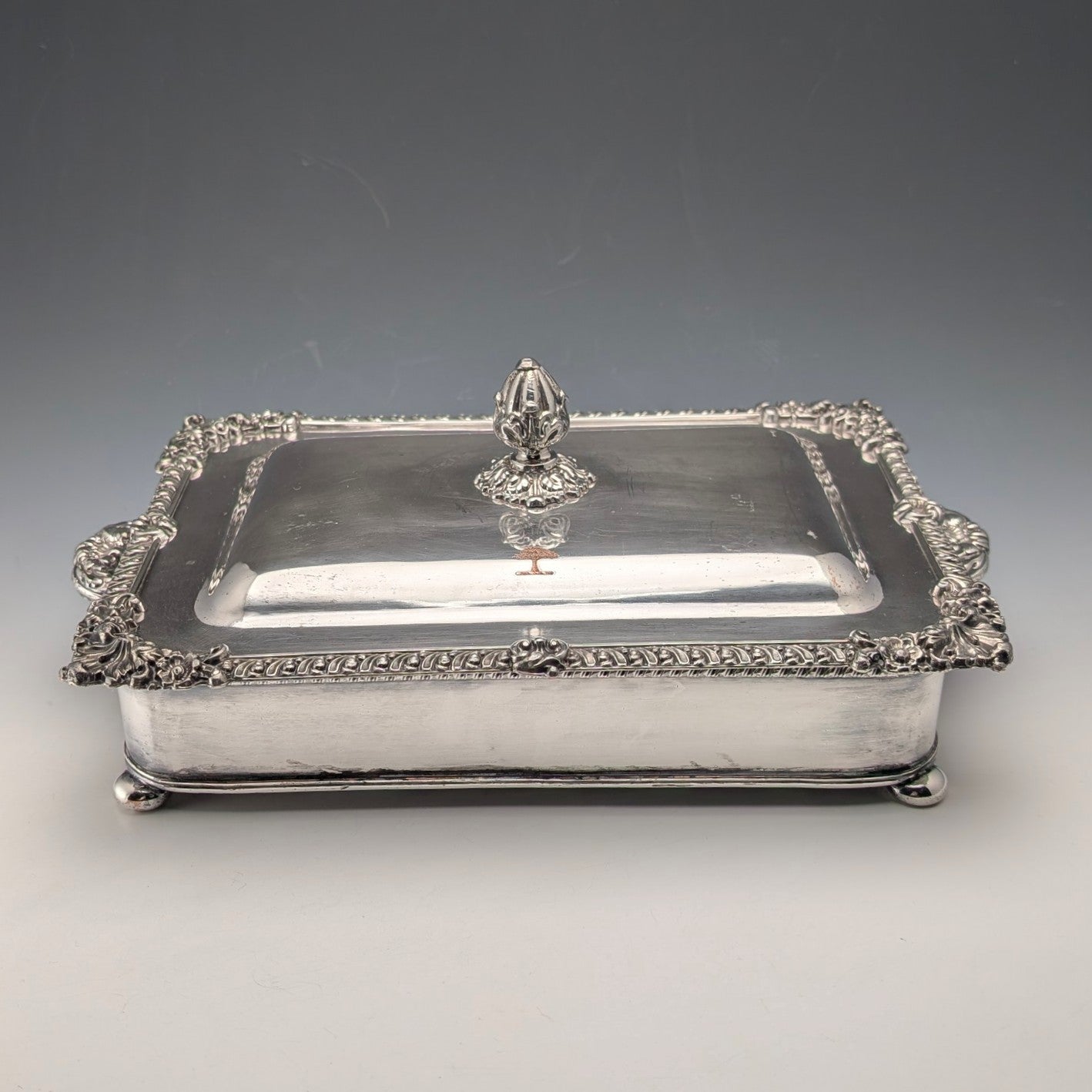 英国アンティーク シルバープレート製 シェル型 ビスケットウォーマー