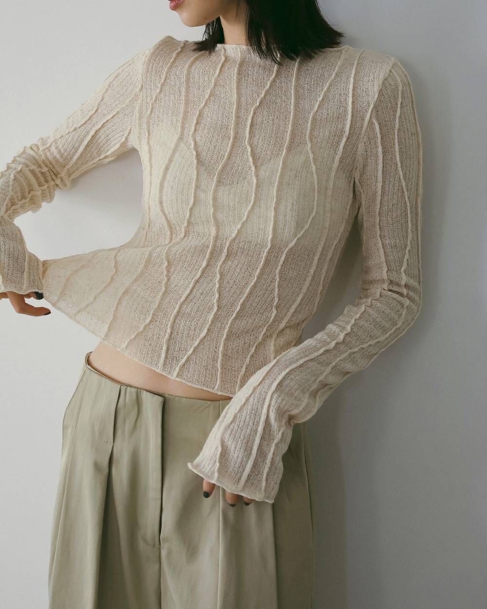 ànuke - Random Pintuck Tops (Cream) / ランダムピンタックトップス