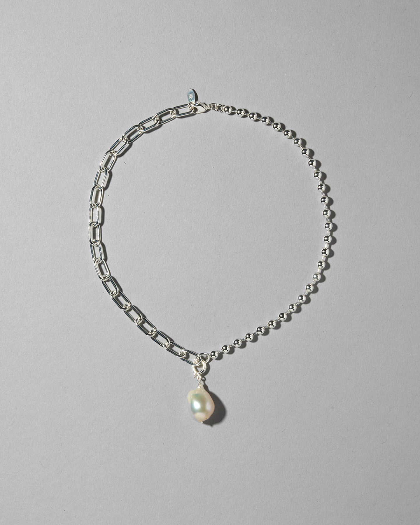 The Day of the Wind Necklace MOOR – SIRI SIRI | シリシリ