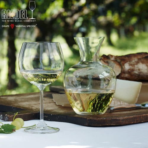 ワインの魅力を最大限に引き出す！プロが選ぶカラフェ・デキャンタ特集