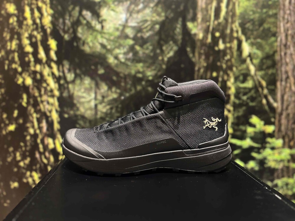 ARC'TERYX】ハイキングや小屋泊におすすめの防水シューズ👟👏 | 石井