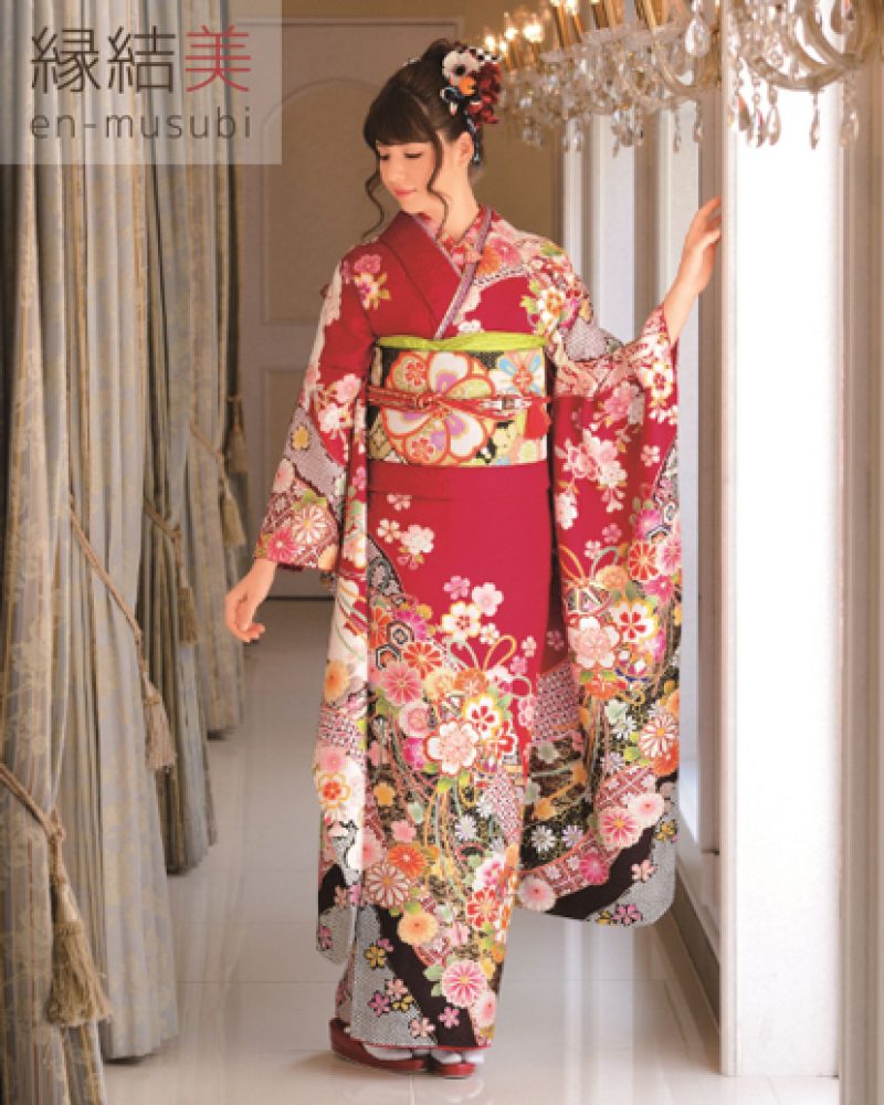 古典振袖（絞り柄に花束／赤色裾に黒）19032 ｜おりえん