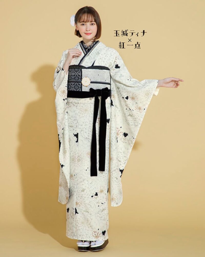 玉城ティナ×紅一点 白地シンプル振袖｜ネットレンタルはおりえん