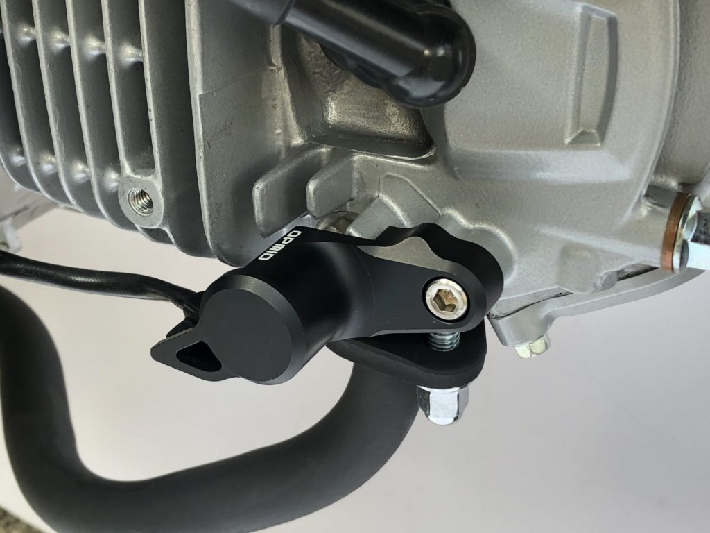 CNC O2センサーガード ブラック モンキー125 (JB02)・CT125 (JA55