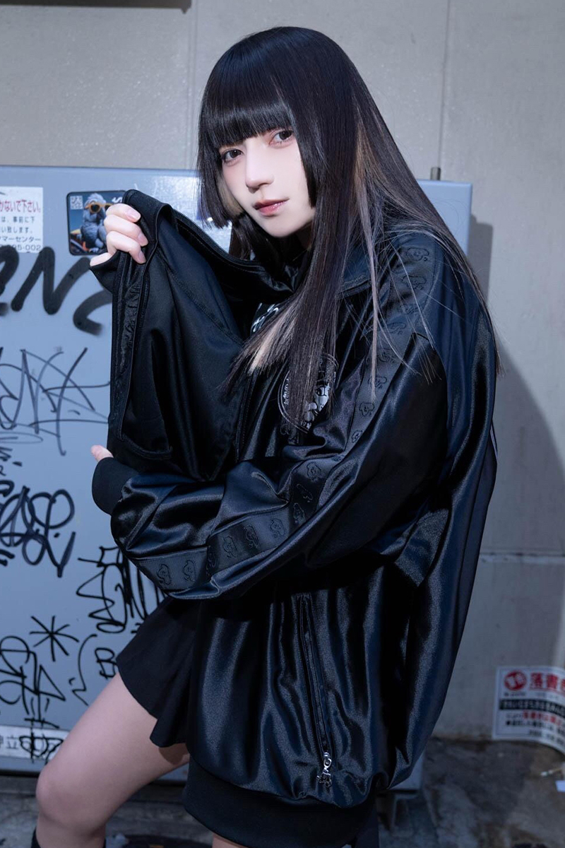 環やね × GALFY × GEKIROCK CLOTHING やねの犬モノクロジャージ