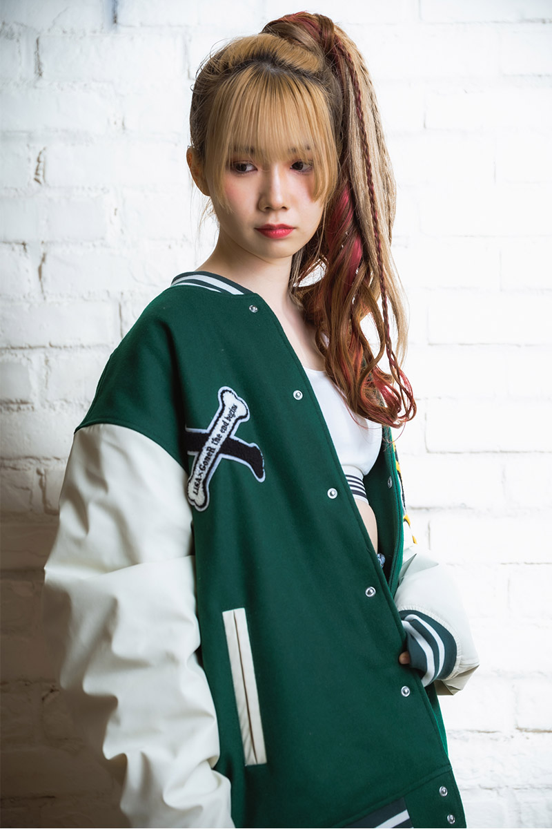 LiSA x GoneR Stadium Jumper Green/Ivory / ロックファッション