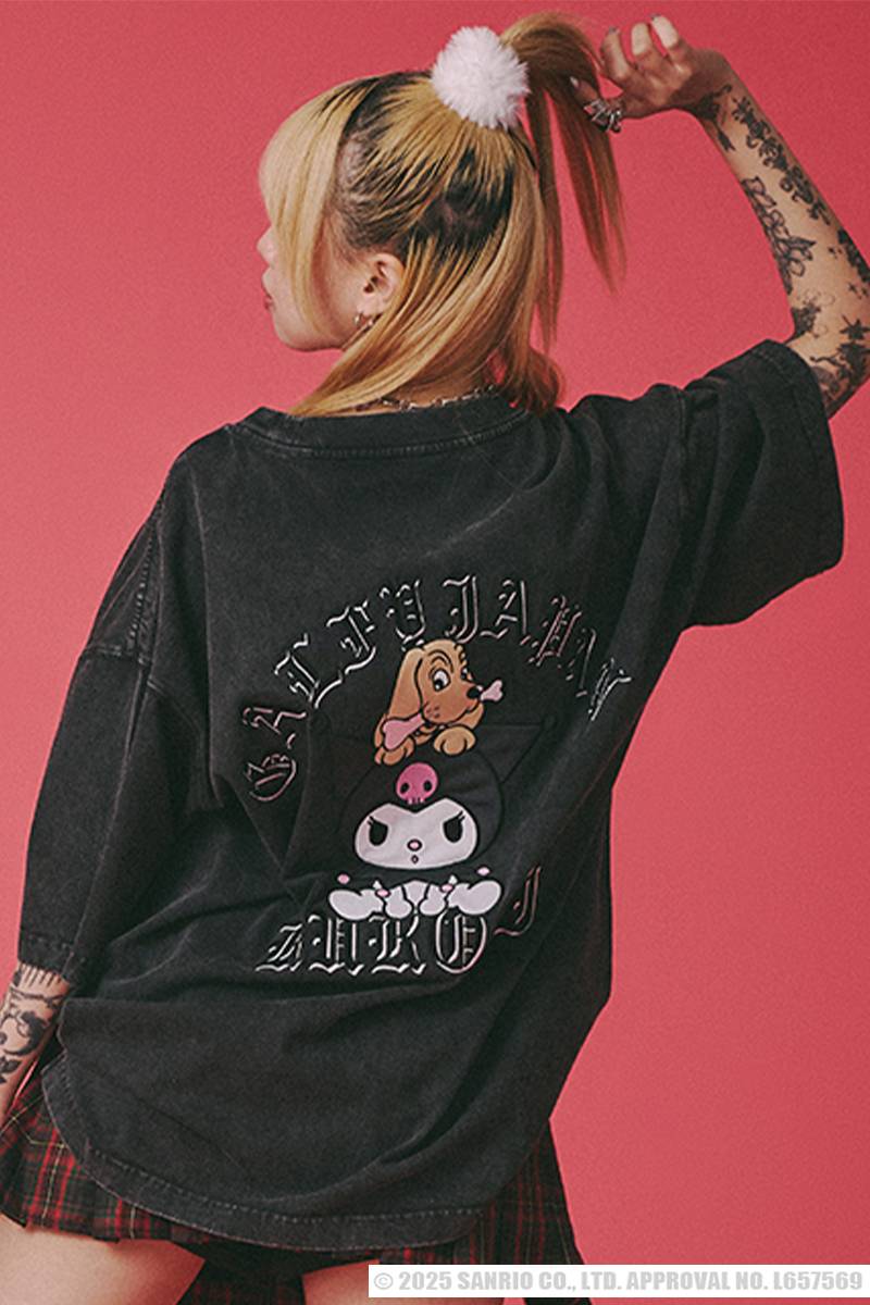 クロミ×GALFY(ガルフィー) クロミちゃんとGALFYの半袖TEE - Ink.Black