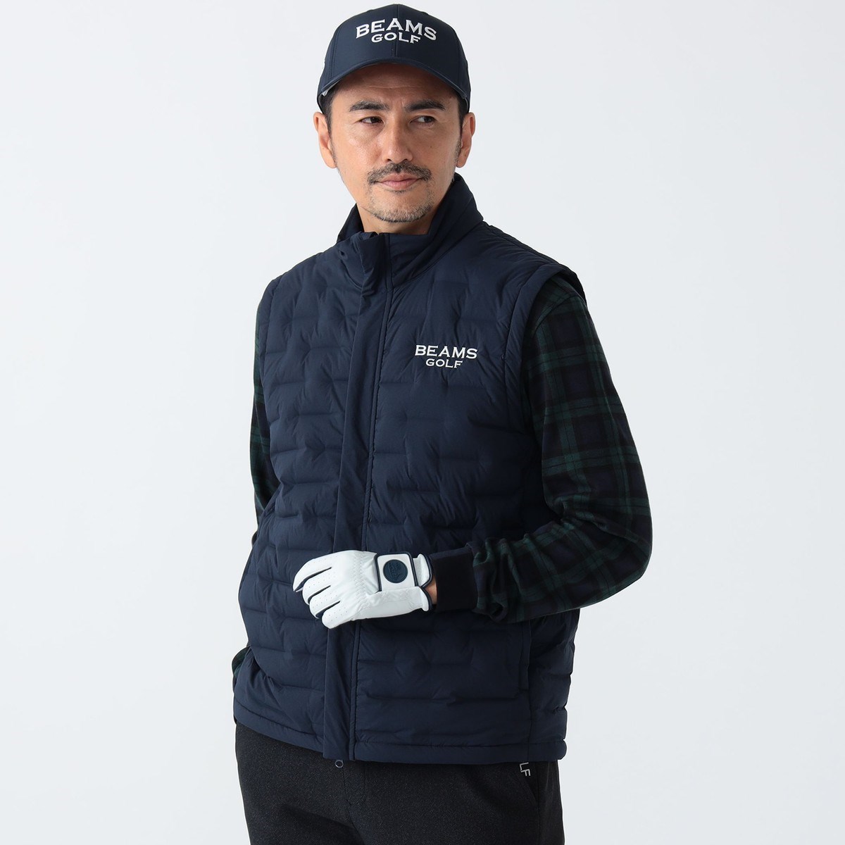 やっちょむ未使用❣️Beamsgolf フード付きダウンベスト ブラック やっ