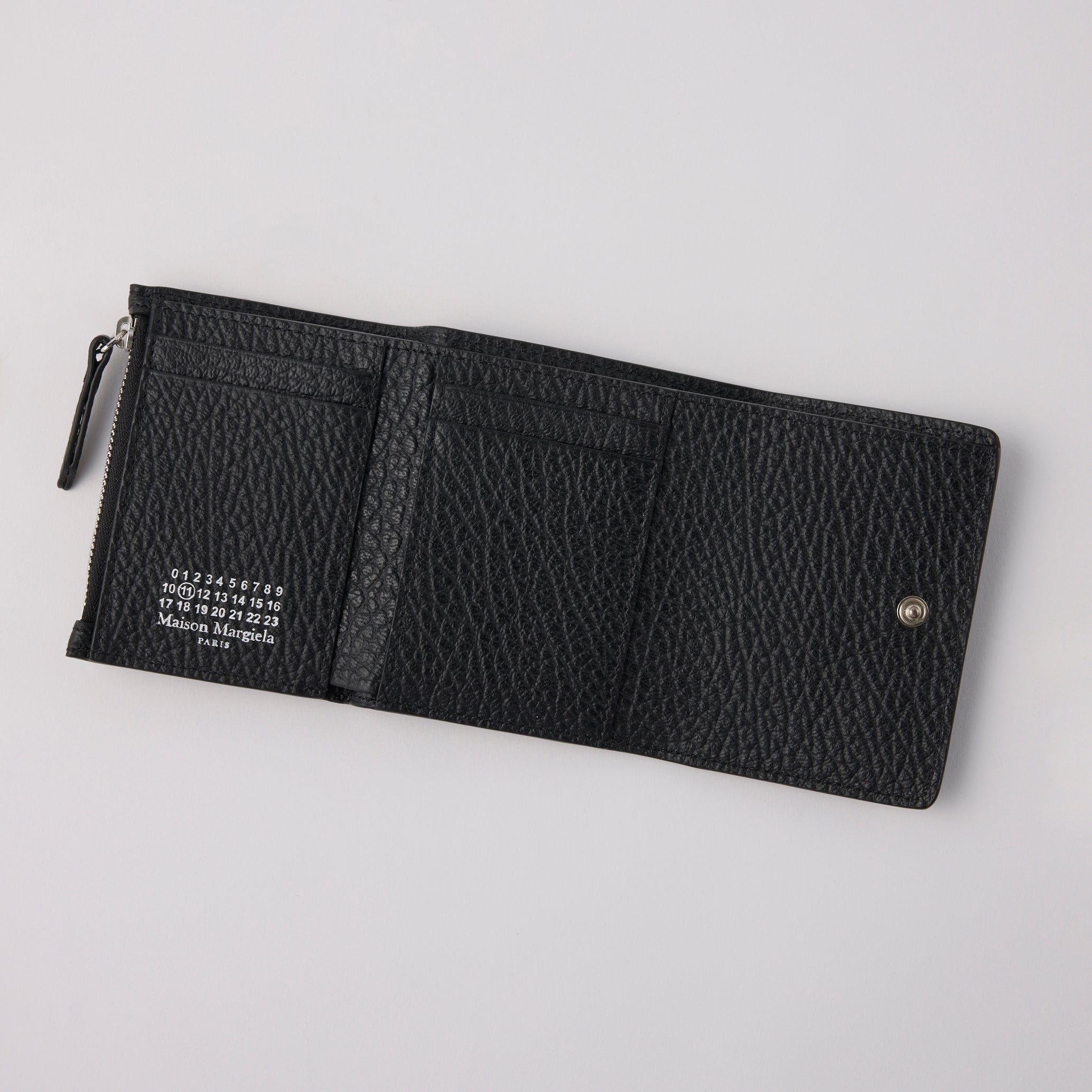 メゾンマルジェラ】スリーフォールドウォレット – GQ SHOP