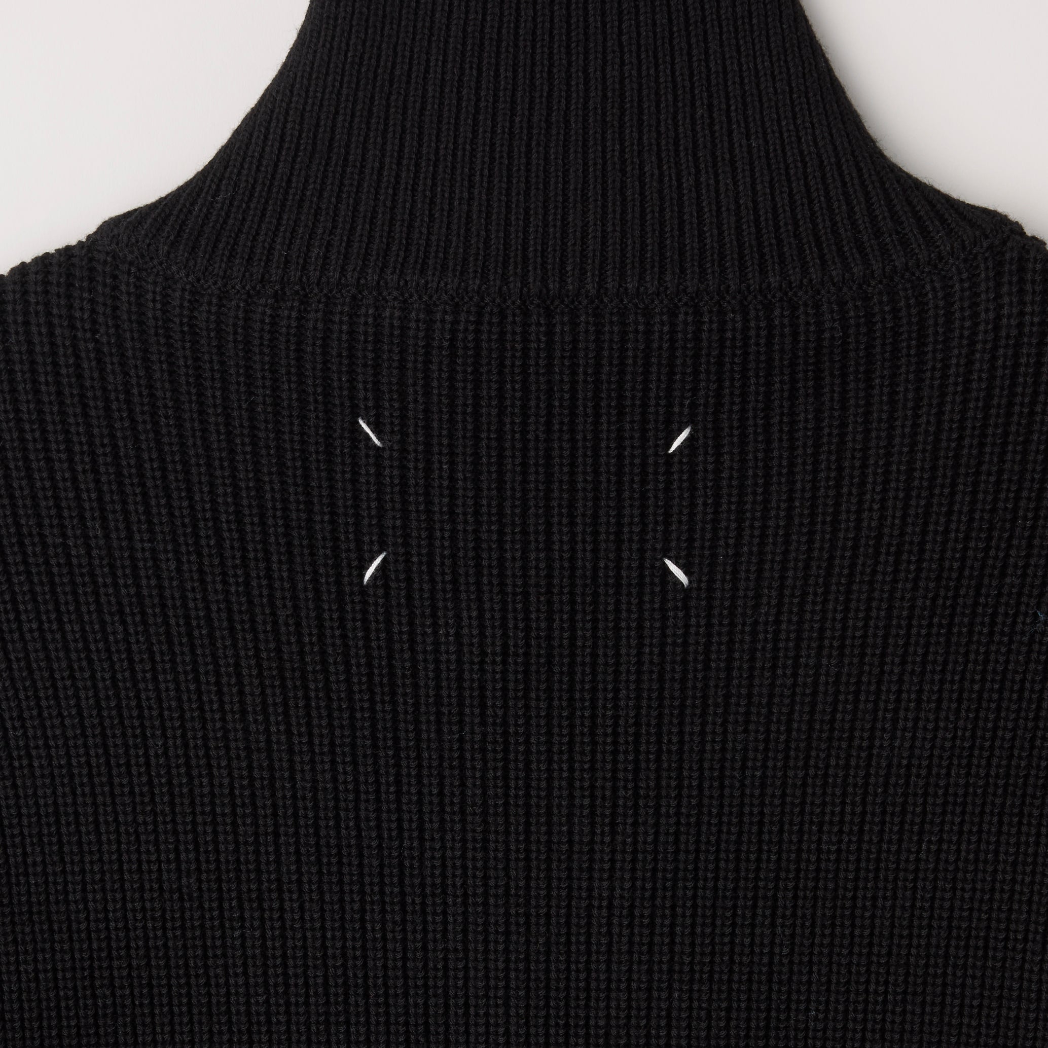 メゾンマルジェラ】ニットジップアップカーディガン – GQ SHOP