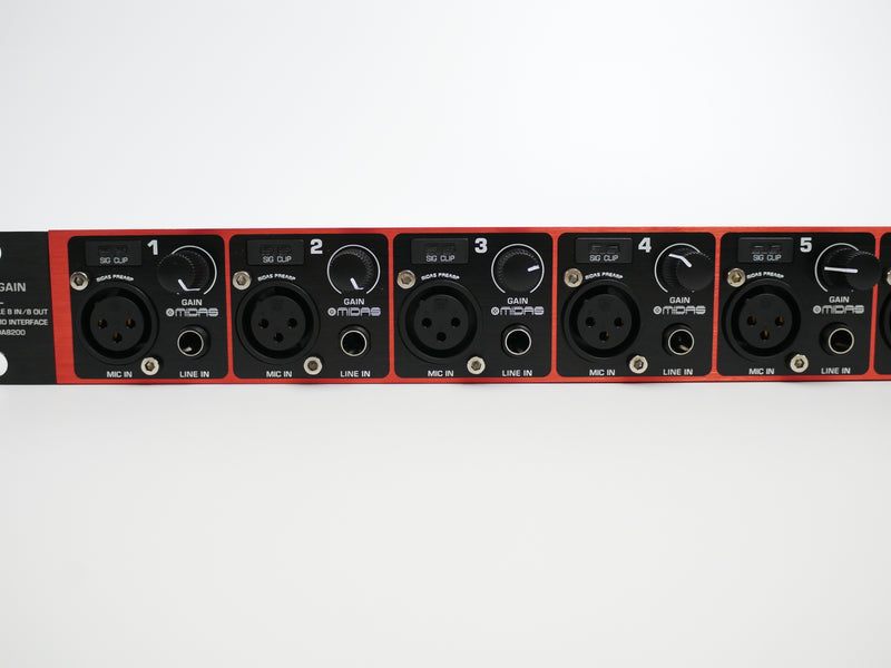 Behringer ADA8200 (中古)