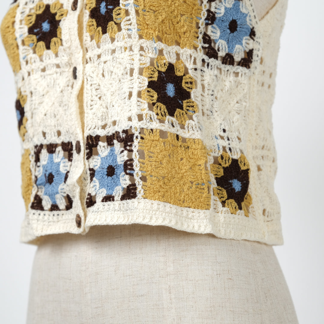 パッチワーク風ベスト – to blossom