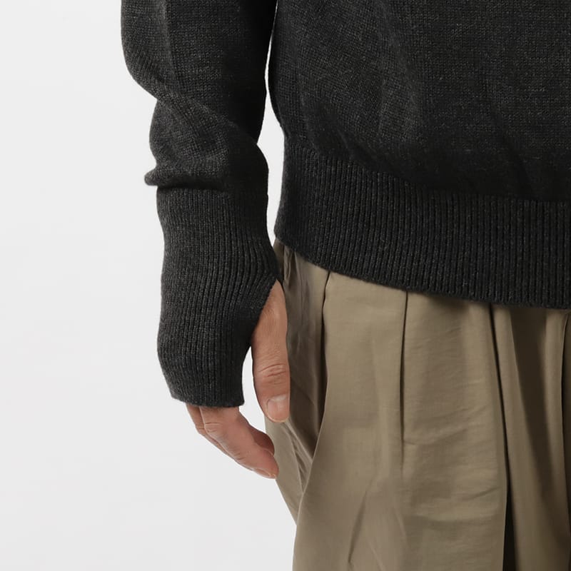 Batoner Aging Wool Signature Turtle Neck Charcoal