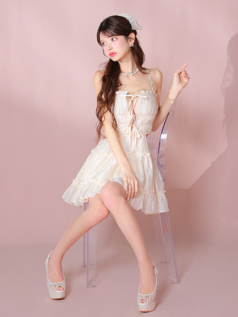 ROBE de FLEURS / ローブドフルール】サテン/ フリル/ リボン