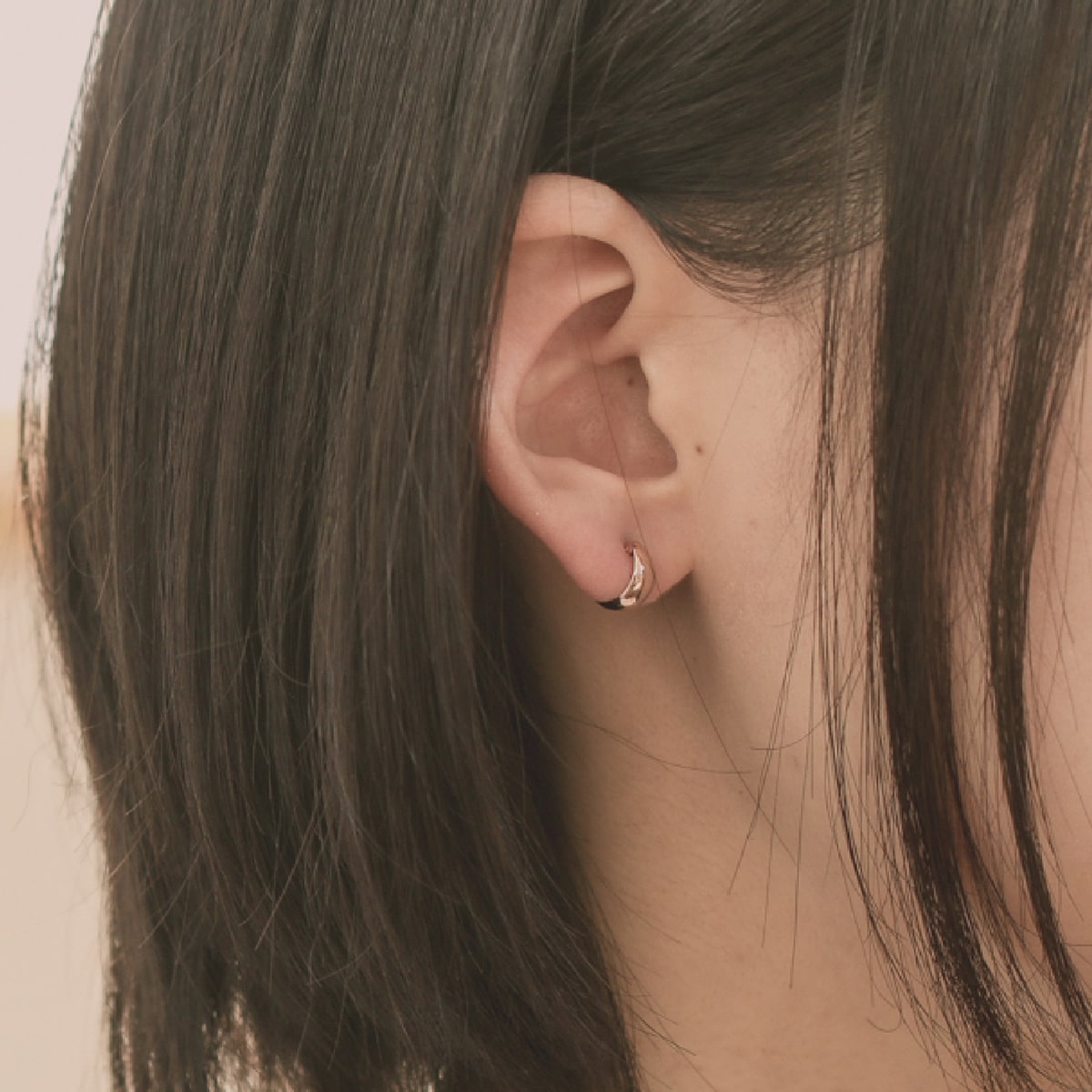 cococaru（ココカル） ピアス 月甲 フープピアス k10 イエローゴールド