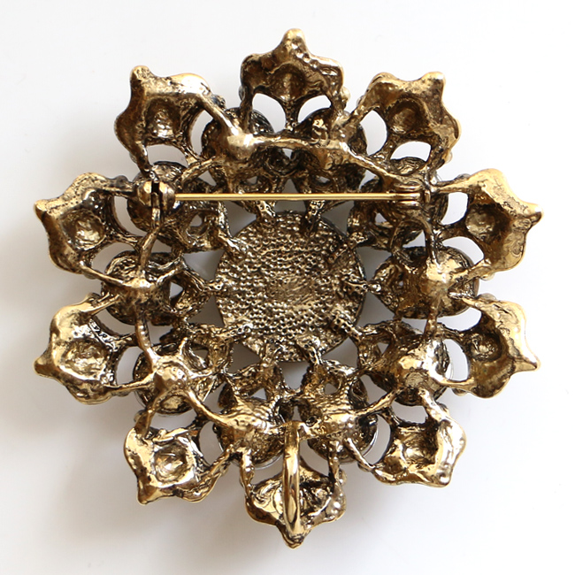 大ぶり 大きめ ピンブローチ ブローチ ピンロック付き ラインストーン