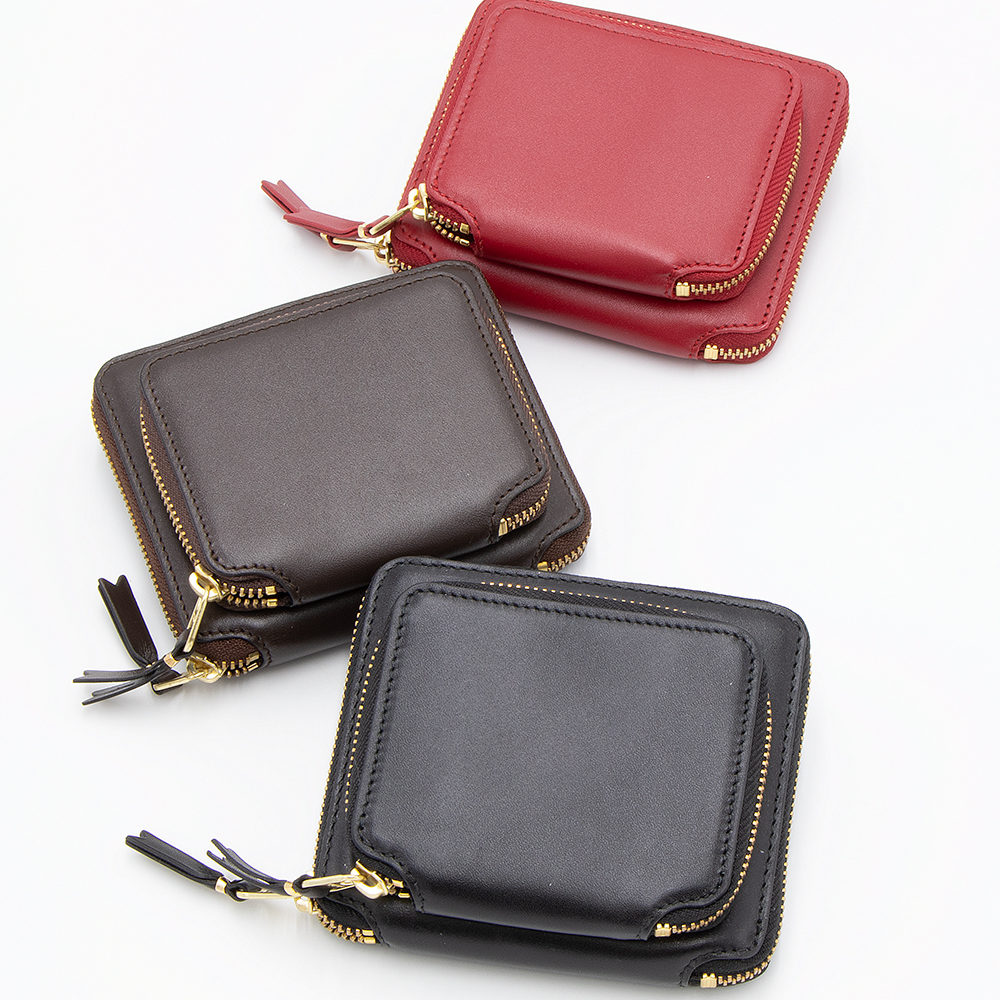 COMME des GARCONS（コムデギャルソン） ラウンドファスナー財布