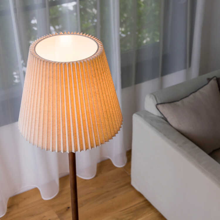 フロアライト スタンドライト 間接照明 LED対応 布 木製 レトロ