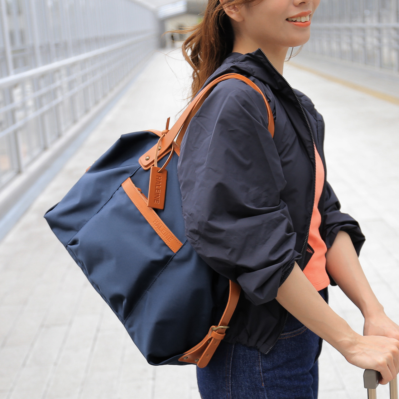 HALEINE アレンヌ ボストンバッグ ネイビー部分ヌメ革ユニセックス 美