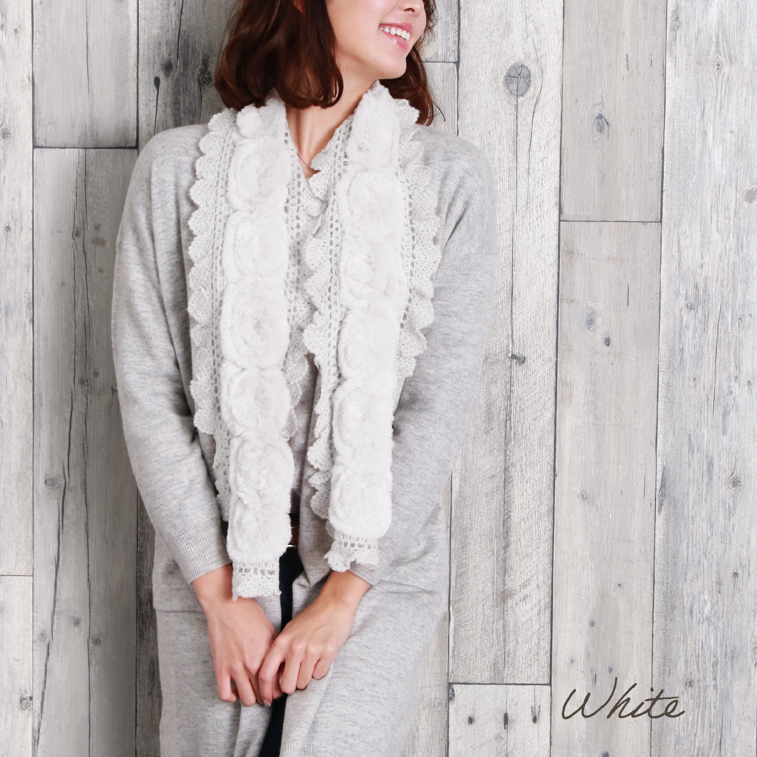 sankyo shokai（三京商会） ＜爆買＞ラビット ファー編込み フラワー