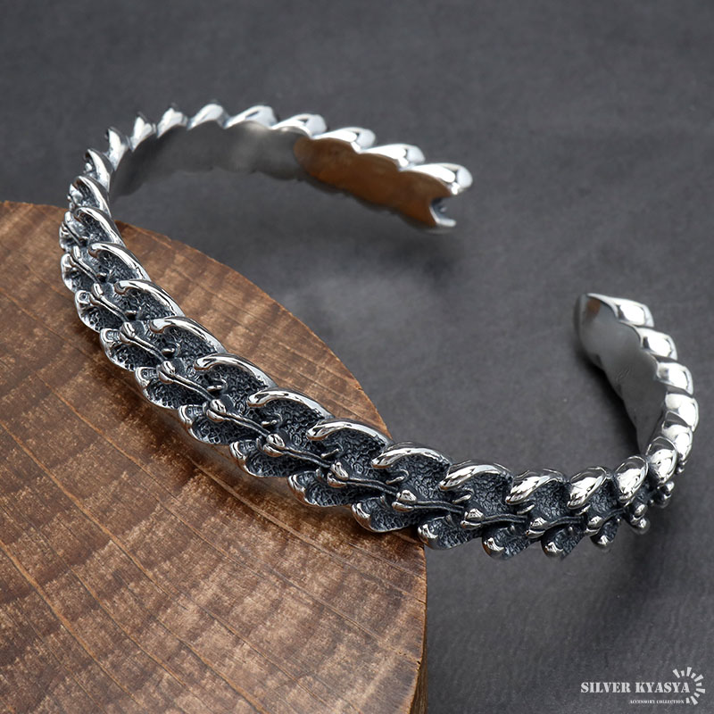 シルバー925 ドラゴンバングル 龍の鱗 燻 龍バングル 立体感 ごつめ