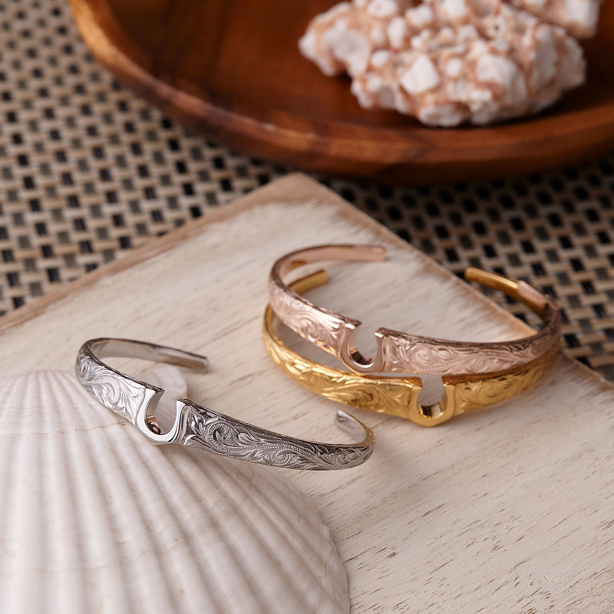 ハワイアンジュエリー 馬蹄 ホースシュー 波 葉 金属アレルギー対応