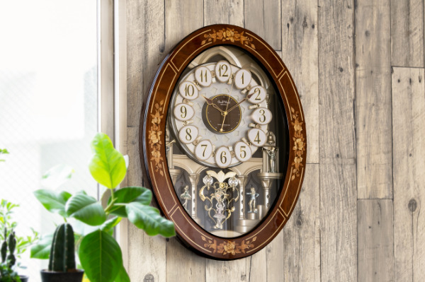 からくり時計 スモールワールドレガロ 電波時計 アナログ 壁掛け 時計