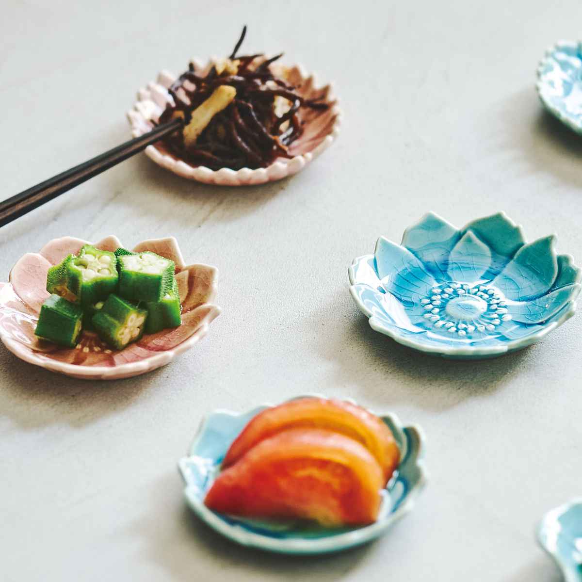 aito製作所 豆皿 アネモネ 7.5cm 形 陶器 瀬戸焼 同色5枚セット （ 食