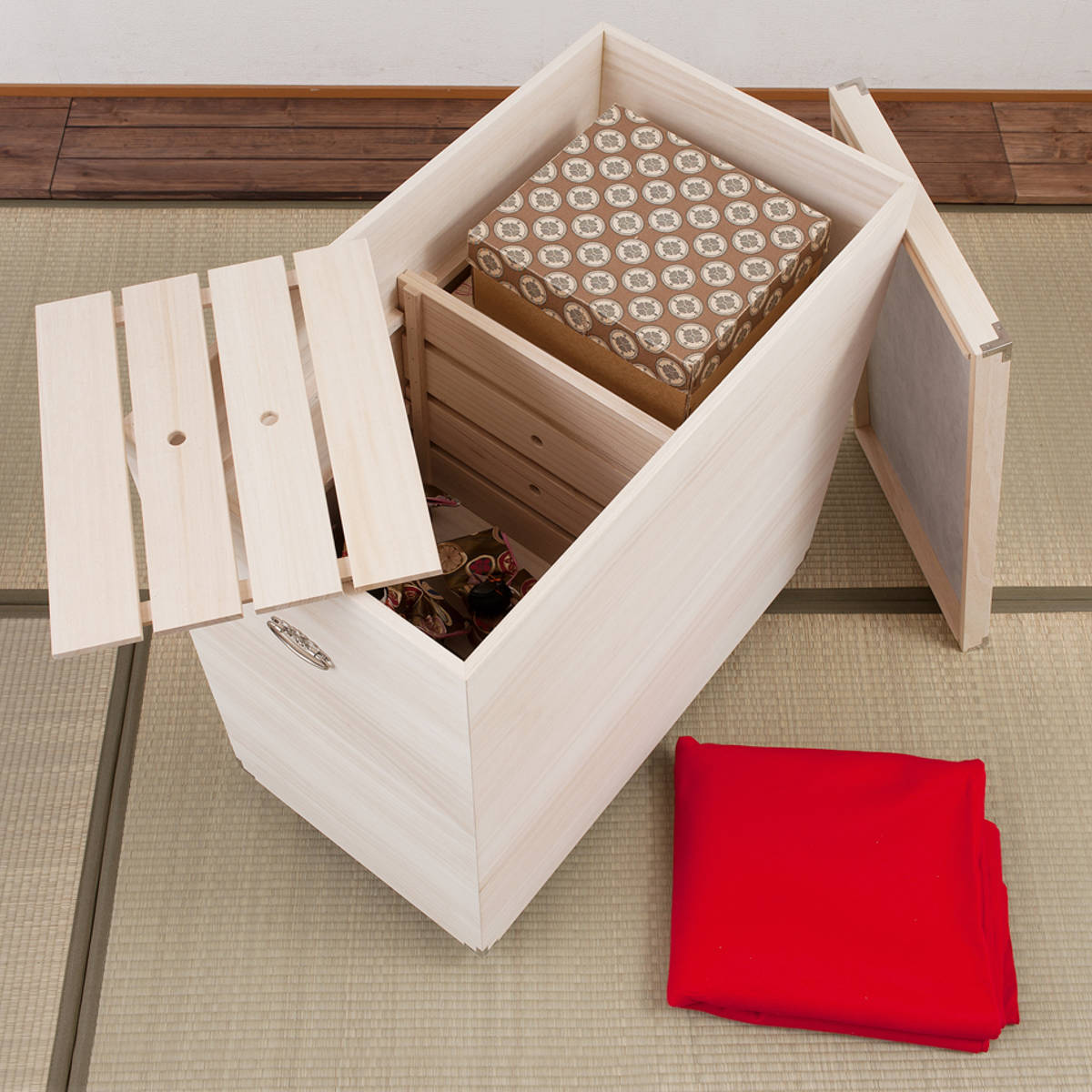 桐衣装箱 深型 日本製 ひな人形ケース 竹炭シート入り 高さ72.5cm