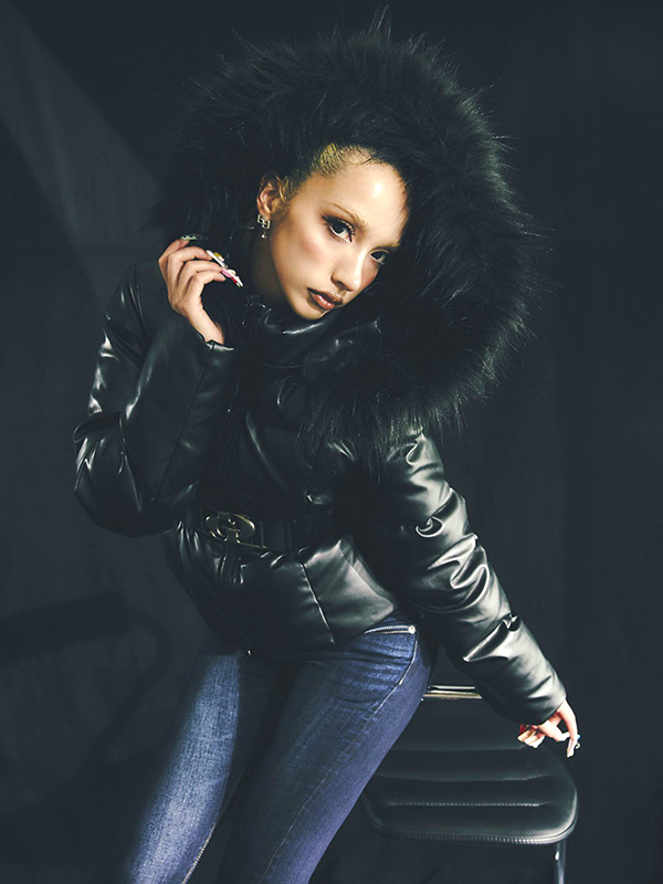 GYDA（ジェイダ） ダウン ショート ブランド 合皮 オリジナルロゴ