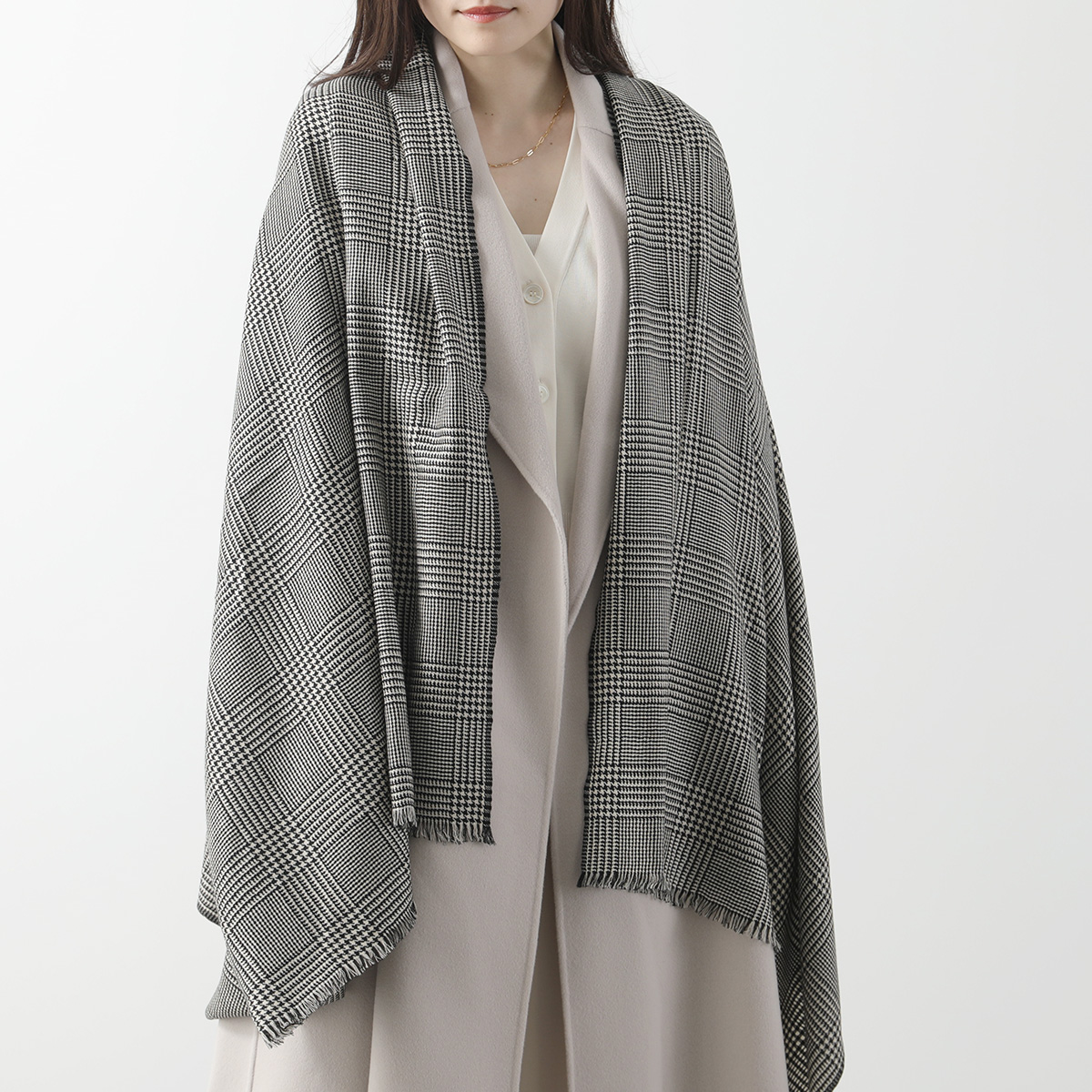 MAXMARA WEEKEND LINE（マックスマーラウィークエンドライン） 【訳