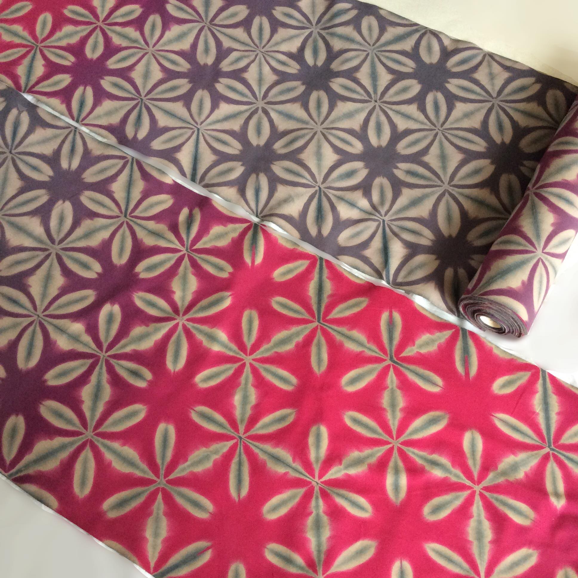 抜染の雪花絞り反物13m 知多木綿コーマ 水通し済み 未仕立て 赤と