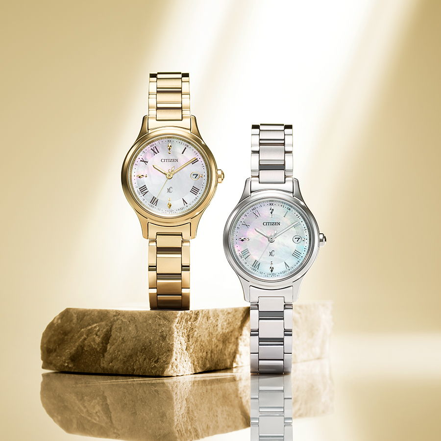 XC シチズン クロスシー ヒカリコレクション 白蝶貝ダイヤル ES9492