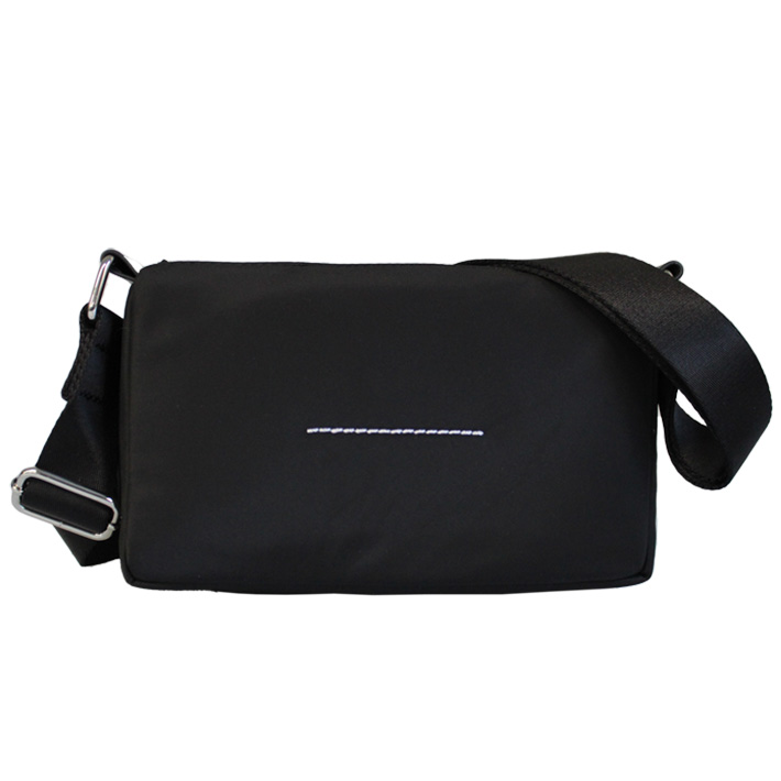 MM6 並行輸入品 エムエムシックス マルジェラ ボディバッグ SB5WG0023